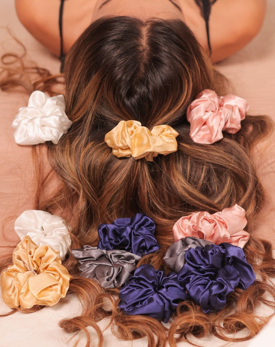 Mulberry Silk Hair Scrunchies (Pack Of 2) (22 Momme, 6A Grade) (Assorted)